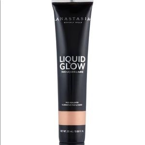 Anastasia Liquid Glow: OYSTER